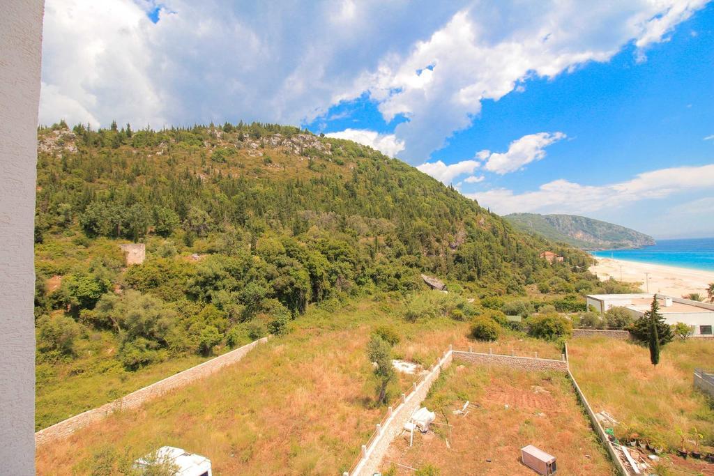 Hotel Keisa Dhërmi Esterno foto