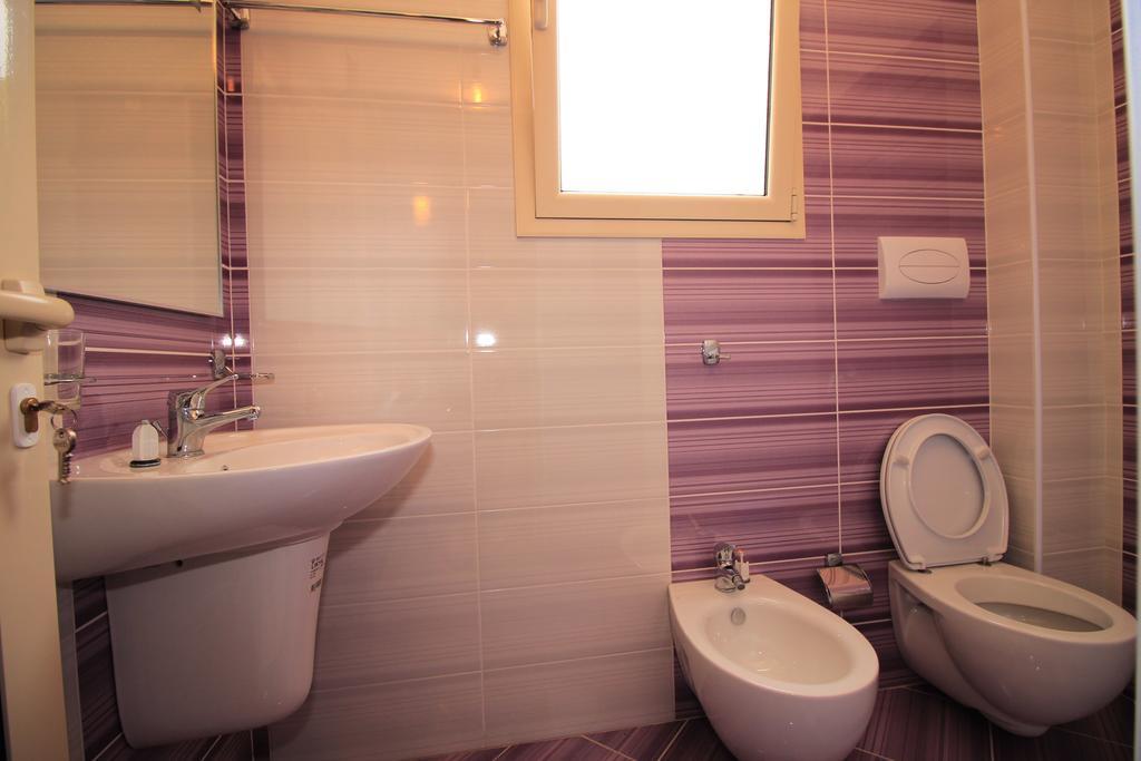 Hotel Keisa Dhërmi Esterno foto