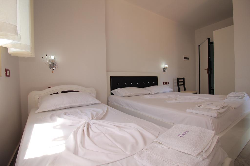 Hotel Keisa Dhërmi Esterno foto